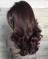 Cool Long Layered Hairstyle With Curled Ends Hair Styles Long Hair Styles Long Layered Hair