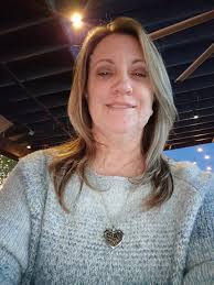 Cardi fooling with these Meet and Greet pics! lol 😩 #fblifestyle