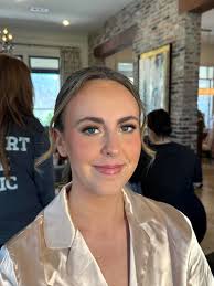 north western area of louisiana who would be interested in paying someone  to do little girl pageant makeup??