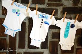 Most, if not all of us have seen some pretty cute decorated onesies, right? Diy Onesie Baby Shower Bunting Everyday Dishes