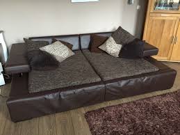 274 cm x 200 cm türkis / schwarz, mit kissen 1/2 jahr alt, np 1.200 € nur abholung. Mega Sofa Elektrisch Ausfahrbar Coffee Kunstl In 45473 Mulheim An Der Ruhr Fur 250 00 Zum Verkauf Shpock De