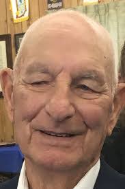 Beth Reiff's Instagram, Twitter & Facebook