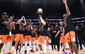 Dyal Buys Stake In Phoenix Suns Valuing Team At 1 55 Billion Bloomberg