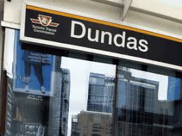 Dundas street history and controversy. A19xofeskcmncm