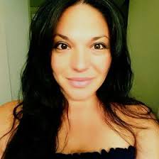 Vanessa Kenyon's Instagram, Twitter & Facebook