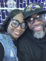 Fisher family in the building! My in-laws in L.A. bringing in 2025! Let's  go Candy, Cameron and Ricky love you all much! Time to celebrate!