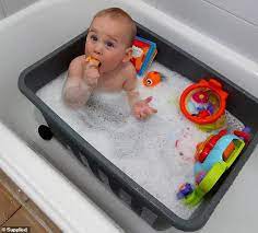 Of those, 222, or 76 percent, died in bathtub or bathing. Mother Shares The Water Saving Trick She Turns To For Bathing Her Baby And It S Cut Down Her Bills Daily Mail Online