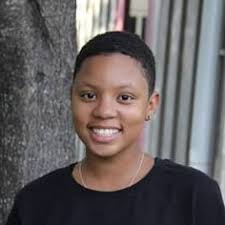 Essence Williams's Instagram, Twitter & Facebook