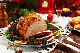 Of course, it's not a true christmas dinner without a few christmas party decorations, some gorgeous a traditional british christmas dinner looks similar to an american thanksgiving dinner (which they. Christmas In Dubai 2020 Christmas Eve Brunches Christmas Restaurants Time Out Dubai