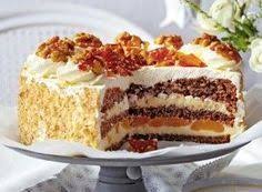 Walnuss Vanillecreme Torte Mit Karamellsplittern Rezept Lecker Vanillecreme Torte Leckere Torten Vanillecreme