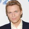 In an open letter published on a new york times blog, dylan farrow, adopted by allen during his relationship with actor mia farrow, detailed being abused by the director when she was seven years old. Https Encrypted Tbn0 Gstatic Com Images Q Tbn And9gctjzoczvscg4yj A Qmxm Sqthe5jtc5j B Mdychc Usqp Cau