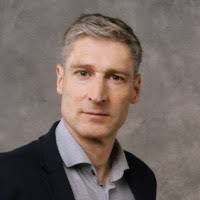 200+ "Stammel" profiles