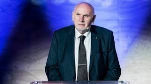 Pavel rychetský se účastnil akcí disentu (spoluzakladatel charty 77). Pavel Rychetsky Demokracie A Hodnoty Dnes Plus