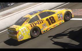 Nascar heat evolution is the only dedicated nascar show in town but it's beaten in terms of depth and realism by games that were released over a decade nascar heat evolution is the product of that team's work and as soon as the green flag is waved, things aren't necessarily up to scratch. Nascar Heat Evolution On Steam