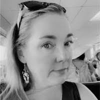 Kimberly Prater's Instagram, Twitter & Facebook