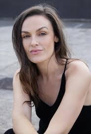 Cassandra Mcgrath's Instagram, Twitter & Facebook