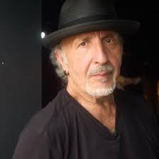 Robert Janeski (@jimi7burgh)