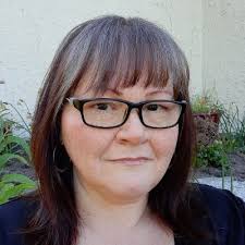 Dianne Turner (@DianneMTurner)