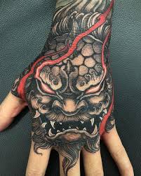 Chest panel and upper arm japanese tattoos. Instagram ä¸Šçš„ å²³é˜³æ–°åˆºå®¢ åƒæ‰‹ In P Instagram Samurai ä¸Šçš„ åƒæ‰‹ å²³é˜³æ–°åˆºå®¢ Dragon Hand Tattoo Oni Tattoo Hand Tattoos For Guys