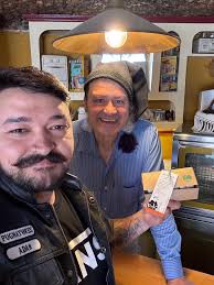 Jorge Baltazar (@jorgesantosbaltazar) • Instagram photos and videos