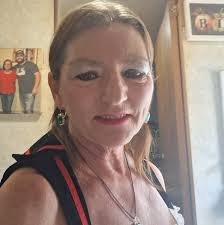 What are the hours of Countryside & Market Bakery?