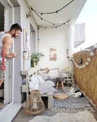 40 Fantastic Apartment Balcony Design Ideas With Perfect Lighting Apartment Balcony Decorating Small Balcony Decor Balcony Decor