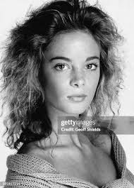 1.966 foto e immagini ad alta risoluzione di Anwar Gabrielle