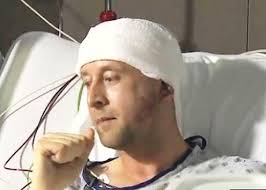 美漢扮耶穌冒犯演出棟篤笑主持阻止招襲擊｜即時新聞｜生活｜on.cc東網