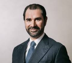 You can choose from among 96 elegantly furnished villas at the resort. I Piani Baglioni Reuben Brothers Cinque Nuovi Hotel In Cinque Anni