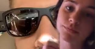 À tout moment, où que vous soyez, sur tous vos appareils. Andele Mujer Descubre Que Su Novio Le Era Infiel Gracias Al Reflejo De Una Selfie