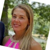 Amy Caple's Instagram, Twitter & Facebook