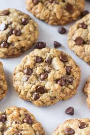 These Soft And Chewy Oatmeal Chocolate Chip Cookies Are Made With Br Chewy Oatmeal Chocolate Chip Cookies Chocolate Chip Oatmeal Cookies Recipes Chocolate Chip