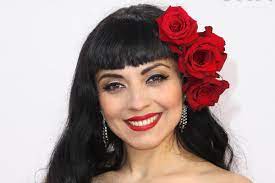 Jun 18, 2021 · la ganadora de yo soy con su interpretación de mon laferte, oriana montero, impactó con su talento en la voz perú, e incluso provocó que los 4 jurados se pelearan por ella. Yo Soy La Verdadera Mon Laferte Comento Victoria De Su Imitadora Tvmas El Comercio Peru