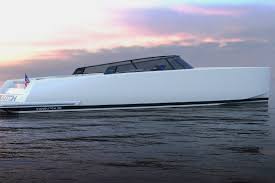 No matter what you need a boat for, with which customizations, and where you're located around the world, bestyear's got a solution for you. From Giga Yachts To Custom Projects And Green Concepts Explore The Top Superyacht Shipyards And Best Yacht Brands American Italian French Dutch And