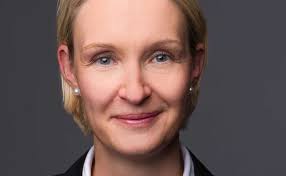 Commerzbank ag, hamburg, bic dres de ff200 iban: Dz Privatbank Beruft Niederlassungsleiterin Hamburg