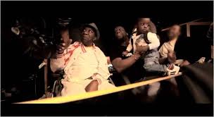 Ensemble avec son fils malick et son équipe bien rodée, youss a rendu un vibrant hommage au rap français à travers la reproduction de quelques covers cultes de la scène du rap. Clip Youssoupha Les Disques De Mon Pere Ladympeee Com