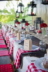 Our Favorite Summer Table Decor Ideas For A Memorable Bash Dinner Decoration Rehersal Dinner Bbq Wedding