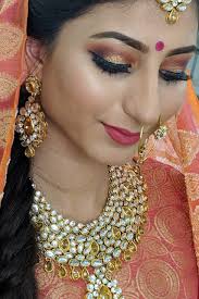 Avleen Kaur, Makeup Artist In Delhi