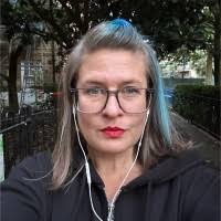 6 "Selena Dion" profiles