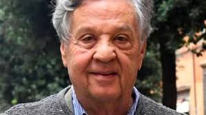 Renato pozzetto (born 14 july 1940) is an italian actor, director, comedian, and singer. Renato Pozzetto Che Fine Ha Fatto Il Caposcuola Del Cabaret Italiano