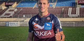 Les somistes, pour éviter les frayeurs de fin de match, comme contre. Bautista Delguy Menage Cet Apres Midi Rugby Scapulaire