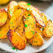Roasted Fingerling Potatoes | Cooktoria