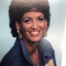 Toni Stapleton's Instagram, Twitter & Facebook