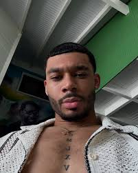 Charley Hernandez (@charley_elrey) • Instagram photos and videos