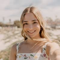 Sofia Labrada's Instagram, Twitter & Facebook