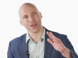 How arms trafficking actually works, according to a former arms dealer