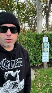 Public Access Shore Line Rich Guy