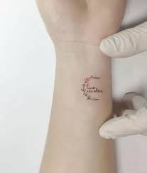Bilek Icin Dovme Modelleri Alimli Kadin Mini Tattoos Dovme Inspiration Tattoos