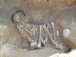 4,000-year-old graves found beneath a primary school in Scotland | Ancient  Origins