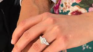 Princess eugenie and jack brooksbank announced their engagement on monday 22nd january 2018. All The Stunning Details To Know About Princess Beatrice S Engagement Ring Vogue